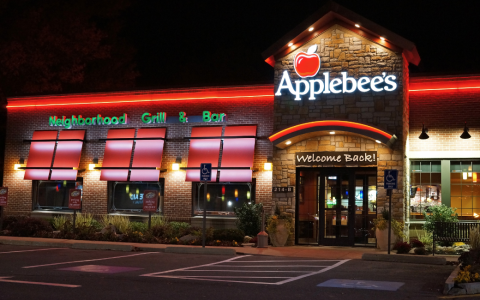 APPLEBEE'S BAR & GRILL BloomingtonNormal, Illinois