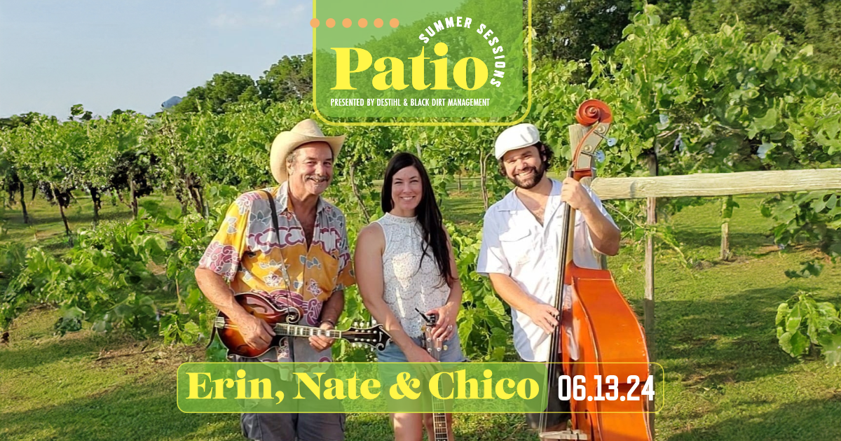 Patio Summer Sessions: Erin, Nate & Chico