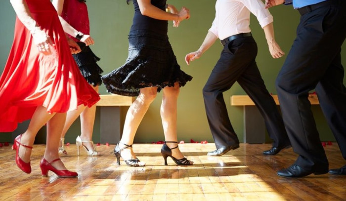 Salsa Dance Lessons & DJ Dance Party at the Vineyard