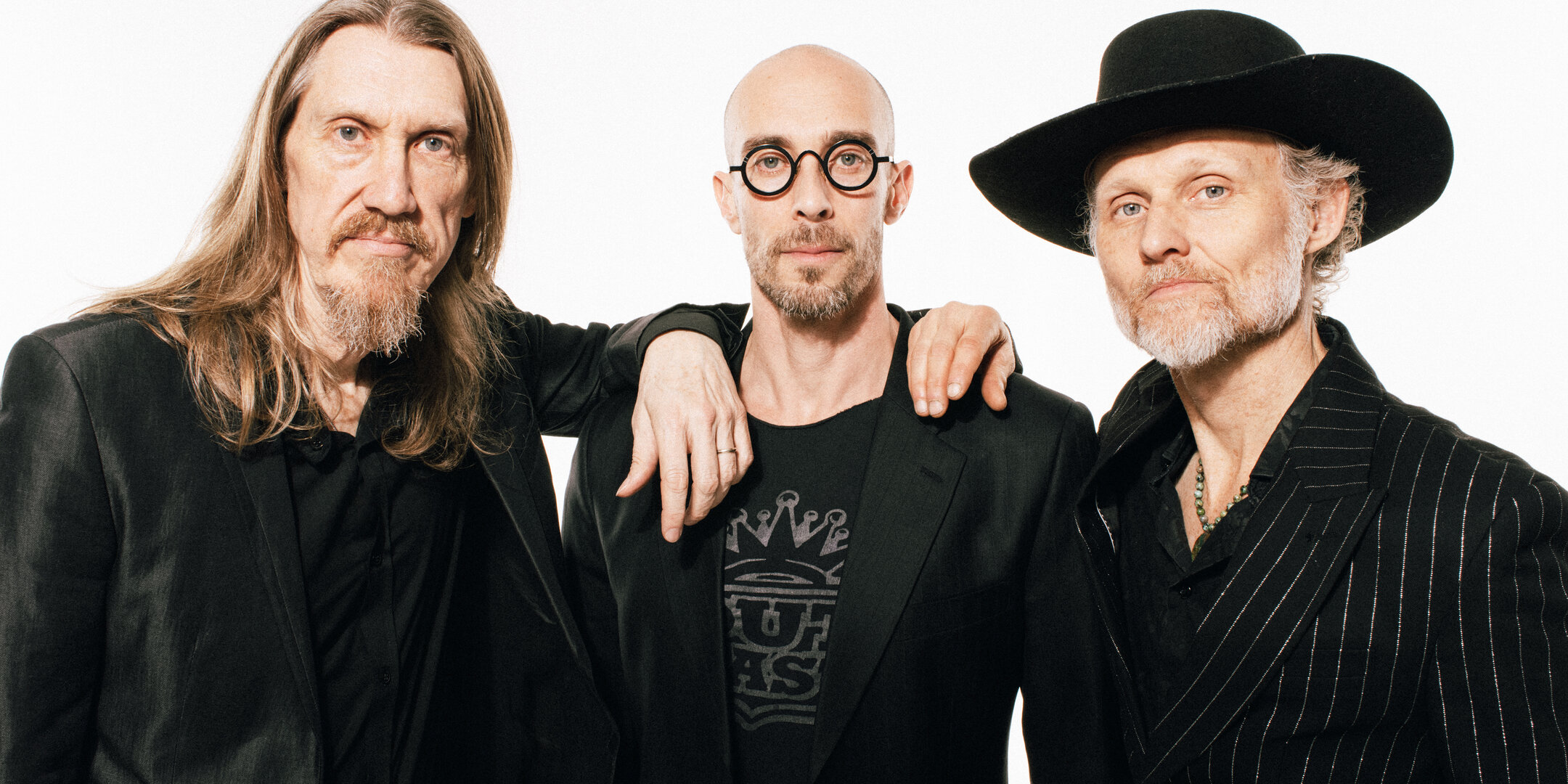 The Wood Brothers live at The Castle Theatre