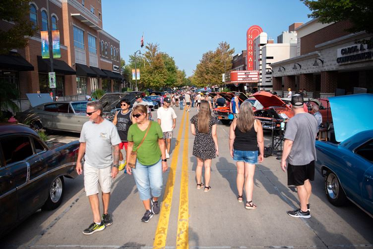 Crusin' Uptown Normal