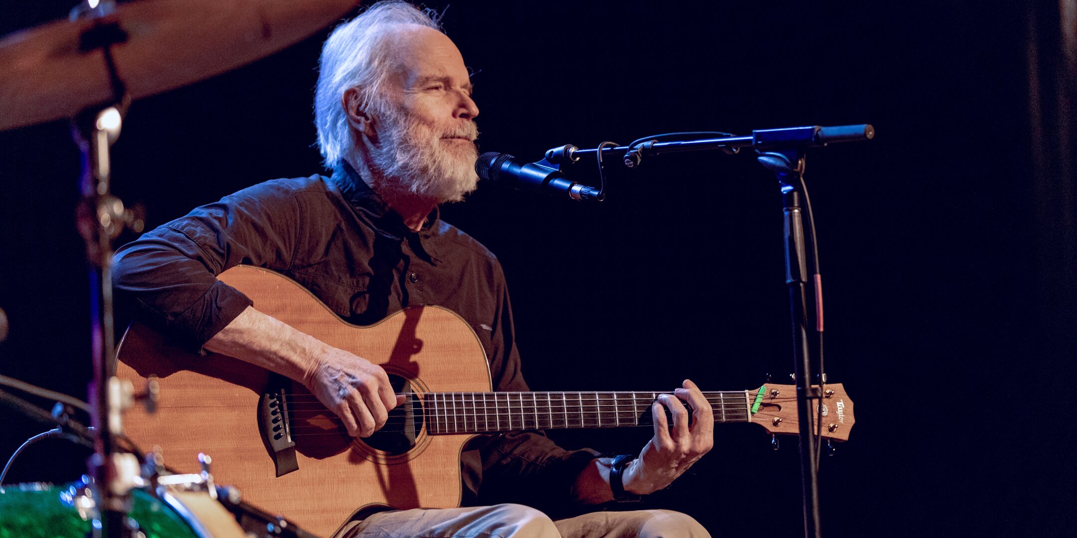 Leo Kottke live at The Castle Theatre